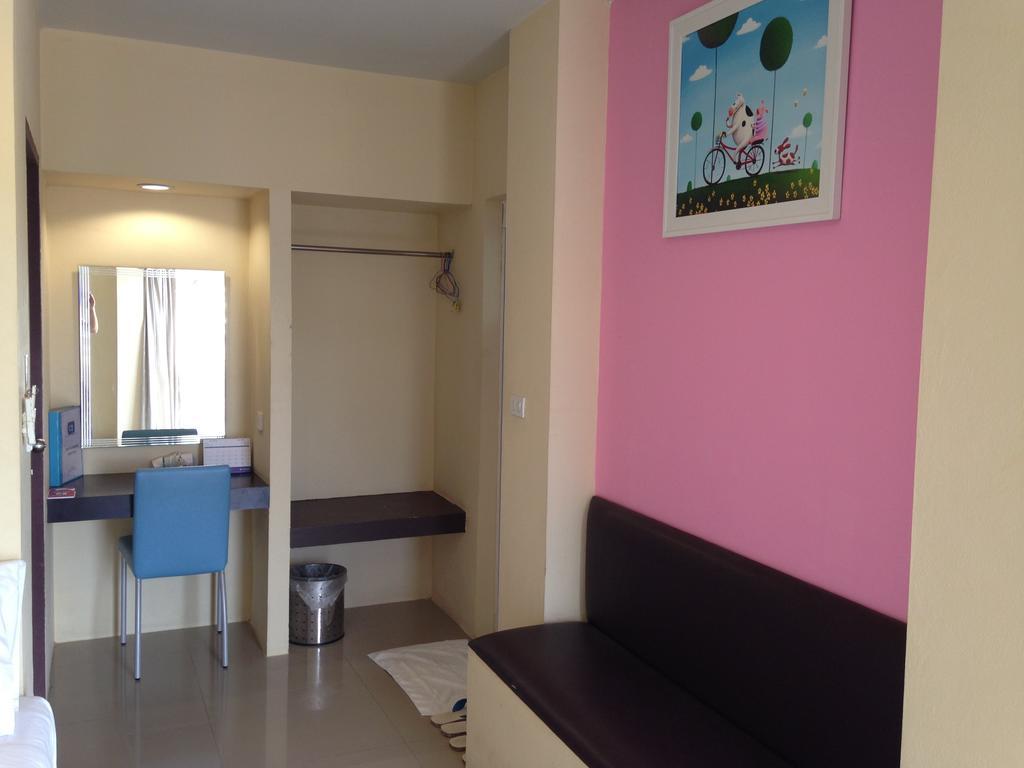 C2 Residence Lampang Zewnętrze zdjęcie