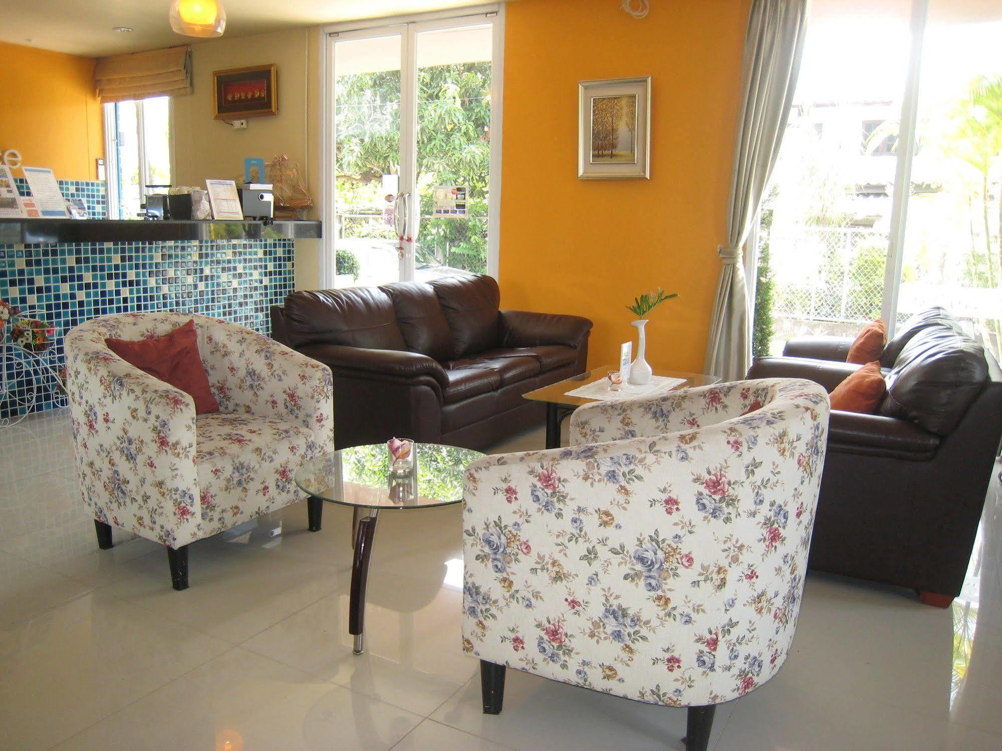 C2 Residence Lampang Zewnętrze zdjęcie
