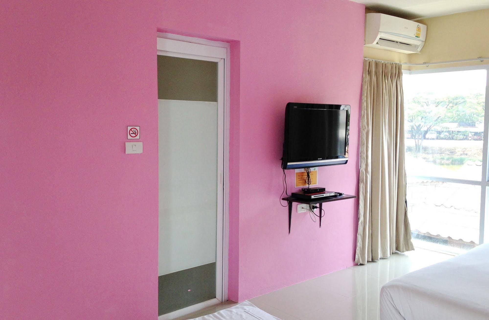 C2 Residence Lampang Zewnętrze zdjęcie