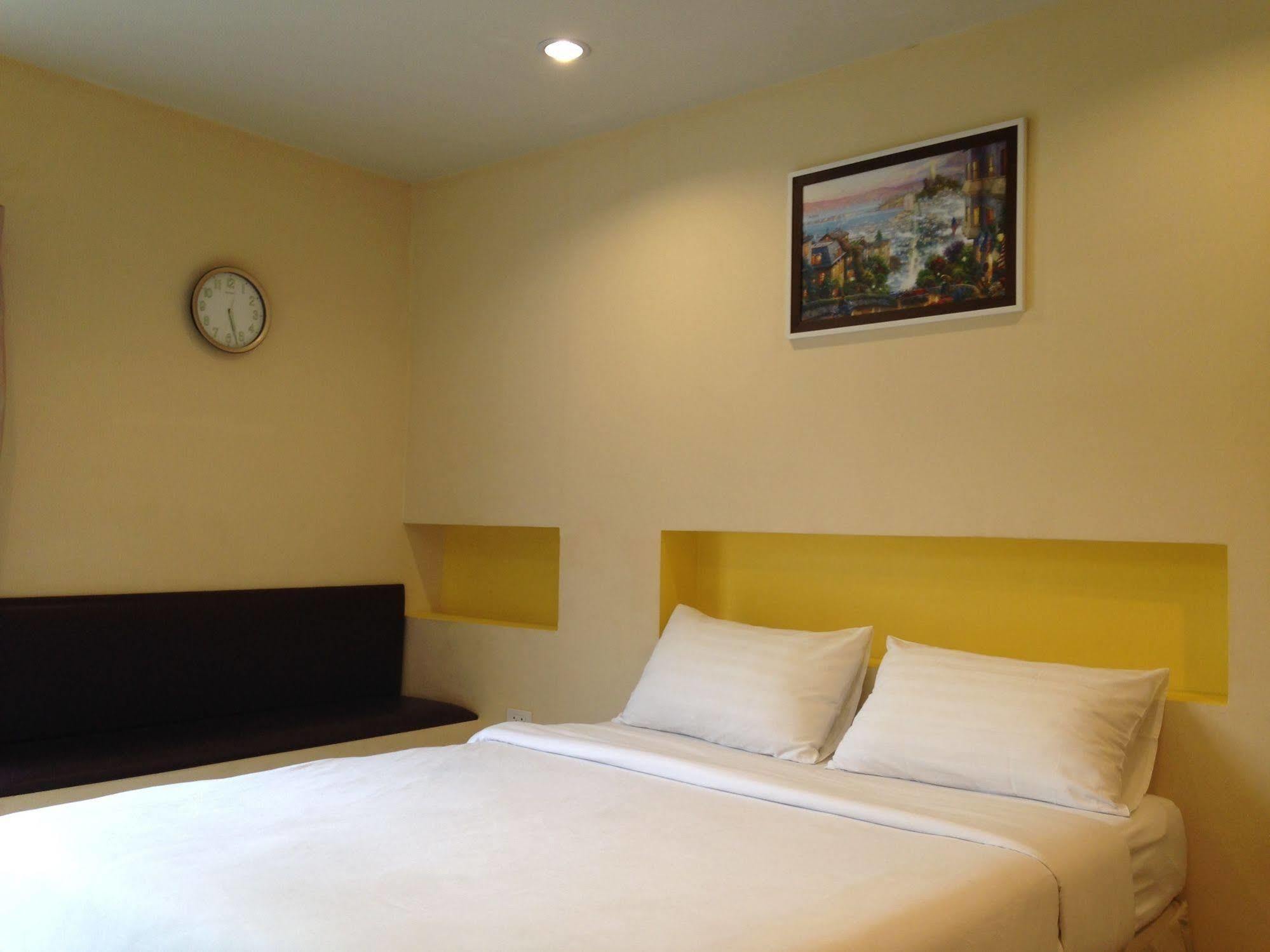 C2 Residence Lampang Zewnętrze zdjęcie